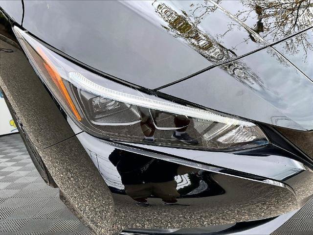 Certified 2025 Nissan Leaf SV Plus FWD image 30