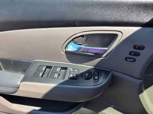 Used 2015 Honda Odyssey Touring image 9