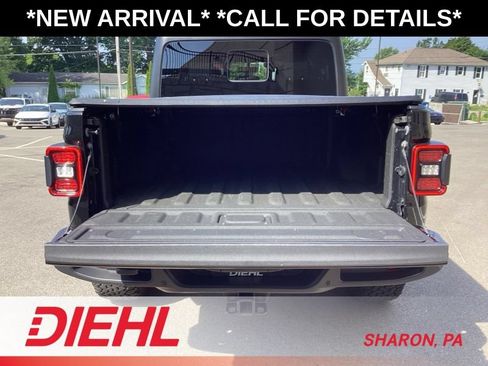 Used 2021 Jeep Gladiator Overland AWD/4WD image 11