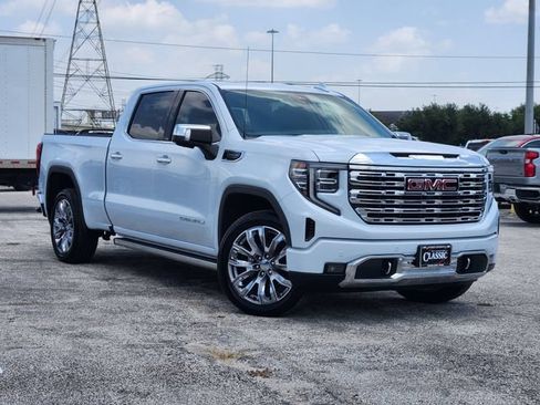 Used 2026 GMC Sierra 1500 Denali w/ Denali Reserve Package AWD/4WD image 1