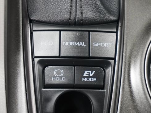 Used 2024 Toyota Camry SE FWD image 22