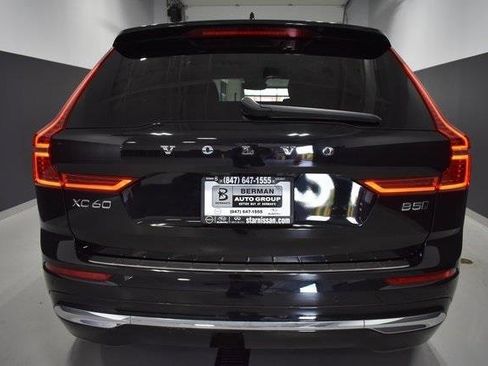 Used 2022 Volvo XC60 B5 Inscription w/ Climate Package image 9