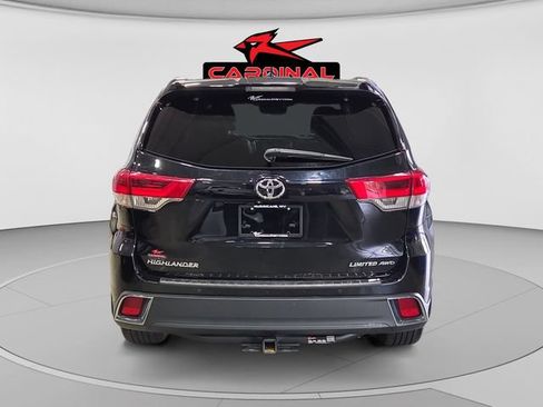 Used 2018 Toyota Highlander Limited AWD/4WD image 4