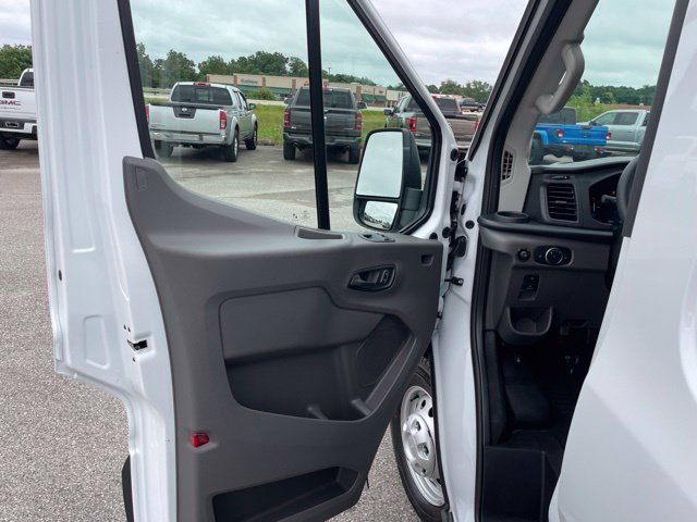 New 2026 Ford Transit 150 148 Medium Roof AWD image 16