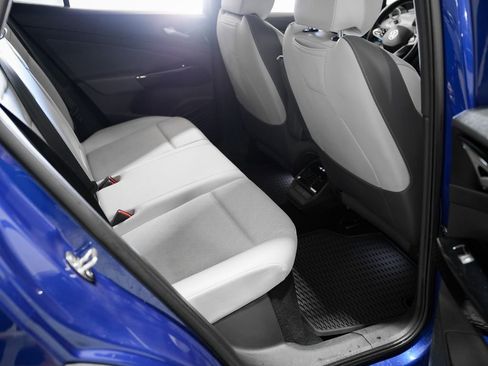 Used 2021 Volkswagen ID.4 Pro S image 32