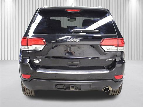 Used 2022 Jeep Grand Cherokee Limited w/ Trailer Tow Group IV image 4