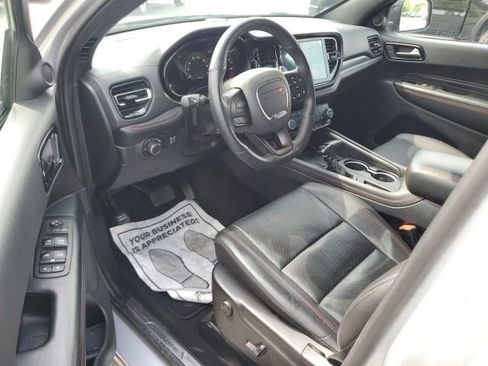 Used 2025 Dodge Durango GT AWD/4WD image 12