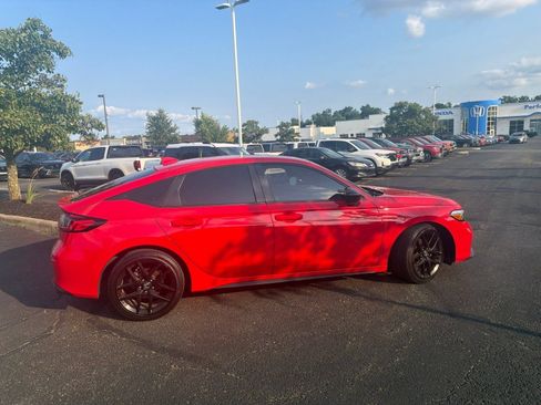 Used 2025 Honda Civic Sport image 18