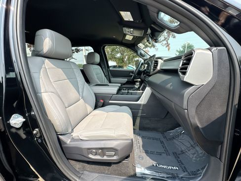 Used 2025 Toyota Tundra Limited image 63