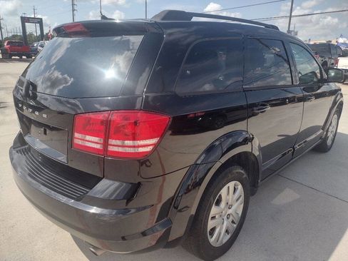 Used 2016 Dodge Journey SE w/ Flexible Seating Group image 7