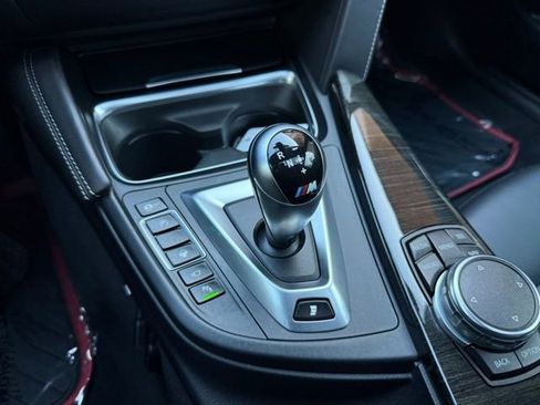 Used 2016 BMW M4 Coupe RWD image 24