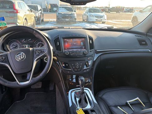 Used 2015 Buick Regal Premium image 4