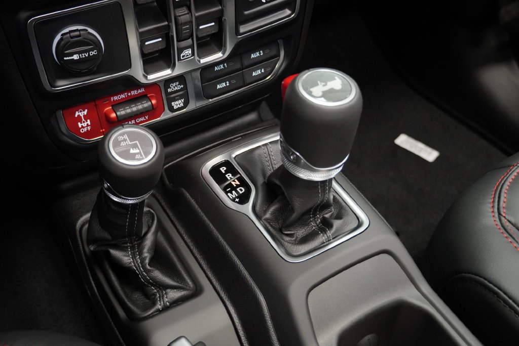 New 2026 Jeep Wrangler Unlimited Rubicon AWD/4WD image 25