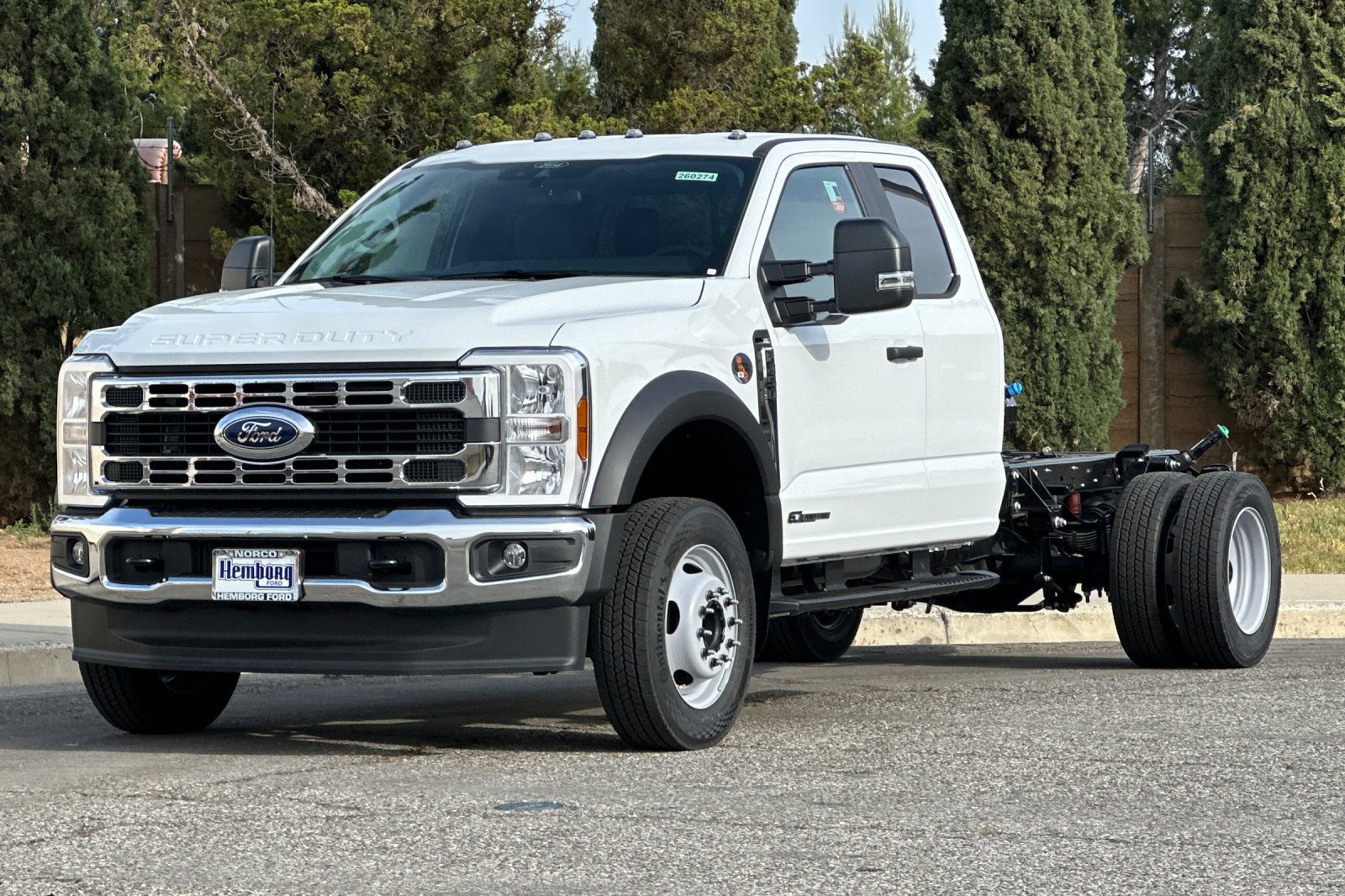 New 2026 Ford F450 XL w/ XL Chrome Package RWD image 8