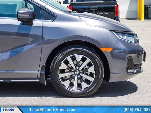 New 2026 Honda Odyssey EX-L image 7