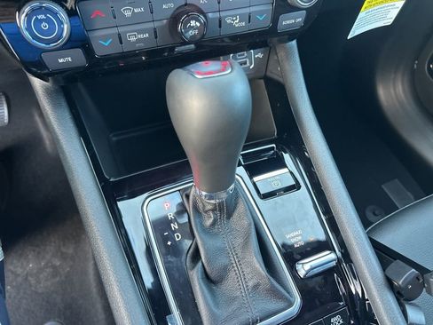 New 2025 Jeep Compass Latitude w/ Sun & Sound Group image 14