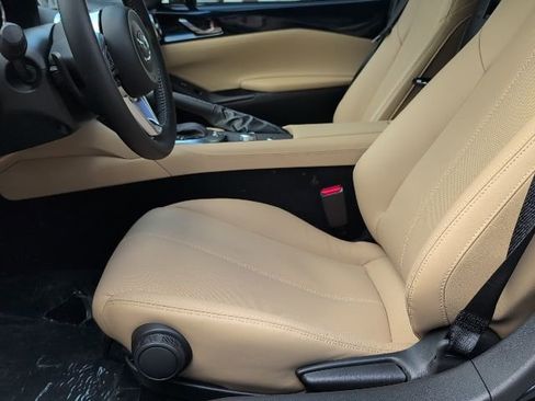 New 2025 MAZDA MX-5 Miata Grand Touring image 13