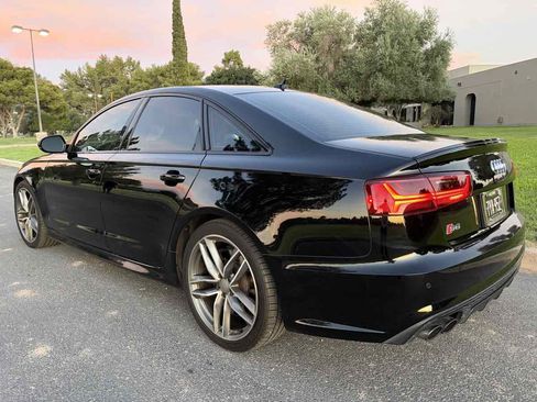 Used 2017 Audi S6 Premium Plus w/ Black Optic Package AWD/4WD image 4