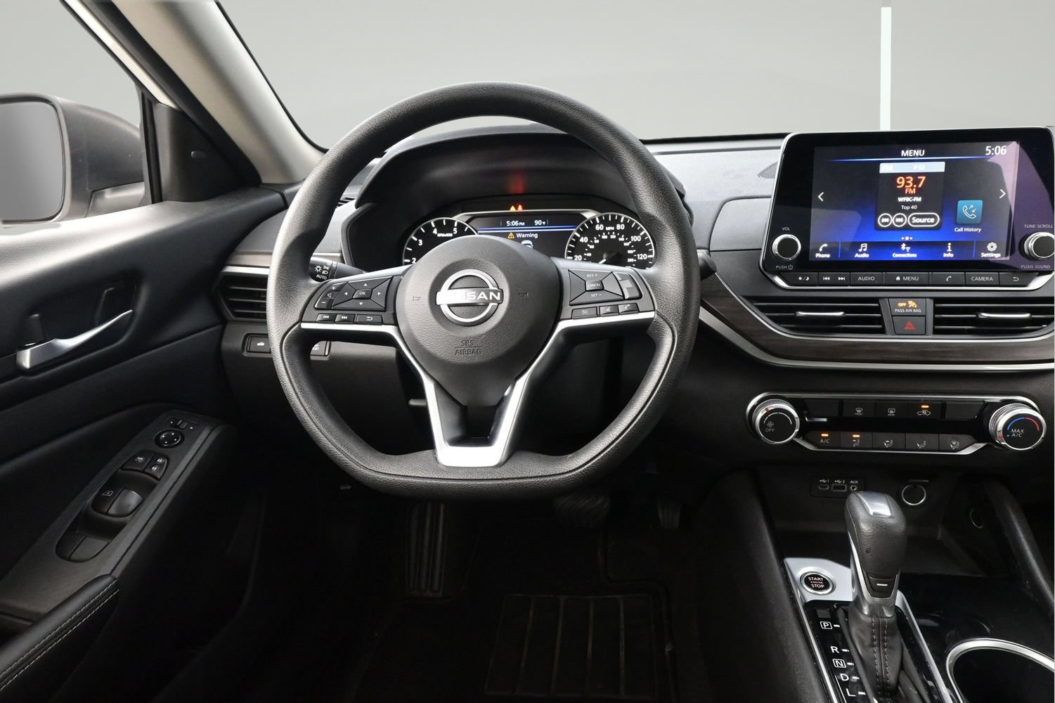 Certified 2024 Nissan Altima 2.5 SV AWD/4WD image 12