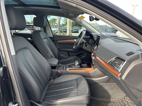 Used 2022 Audi Q5 2.0T Premium Plus w/ Premium Plus Package image 7