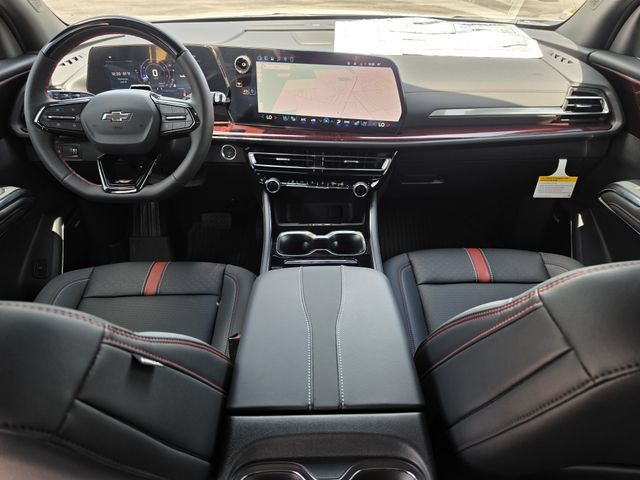 New 2026 Chevrolet Traverse RS w/ LPO, Floor Liner Package FWD image 16