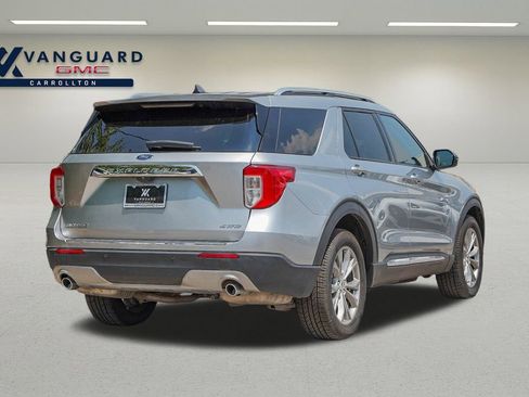 Used 2023 Ford Explorer Limited image 10