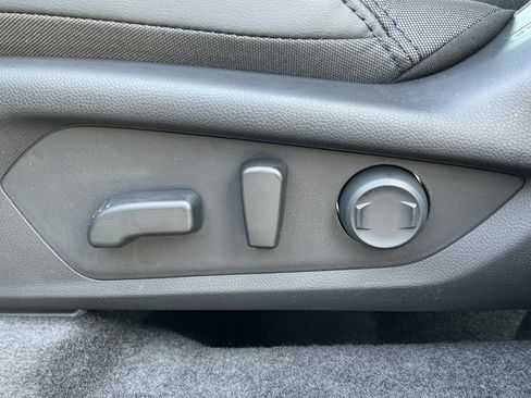 New 2026 Subaru Forester Premium AWD/4WD image 11