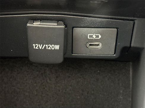 Certified 2025 Toyota Corolla Cross XLE w/ Convenience Package AWD/4WD image 36