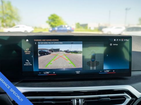 Used 2023 BMW 330i xDrive Sedan w/ Premium Package image 28