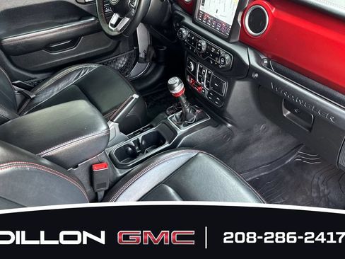 Used 2018 Jeep Wrangler Unlimited Rubicon AWD/4WD image 16