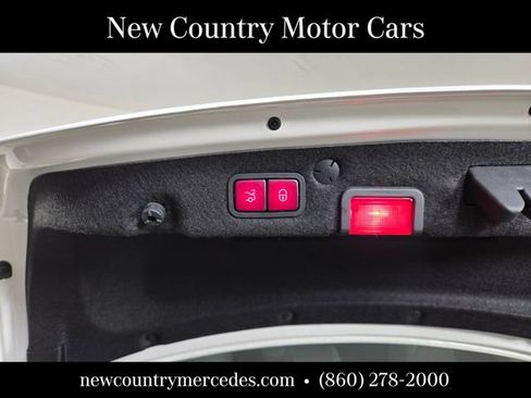 Used 2019 Mercedes-Benz C 300 4MATIC Sedan image 13