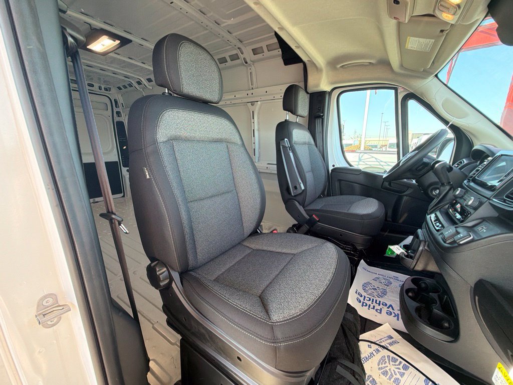 New 2026 RAM ProMaster 3500 w/ Convenience Group FWD image 21