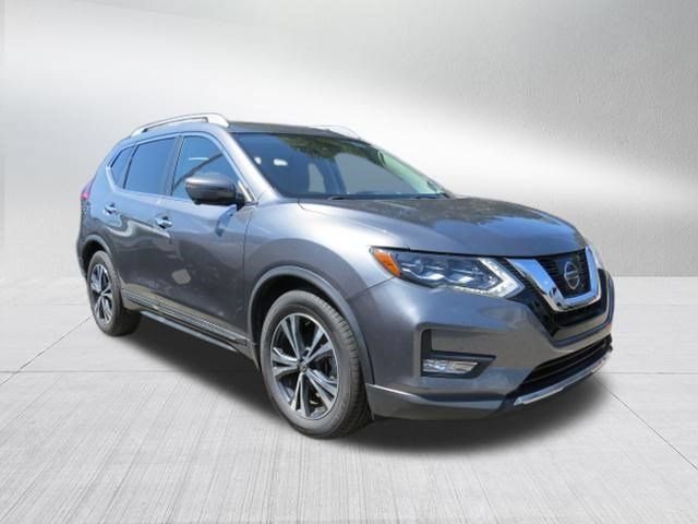 Used 2017 Nissan Rogue SL w/ SL Premium Package FWD image 6