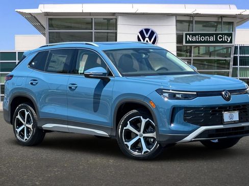 New 2026 Volkswagen Tiguan SE AWD/4WD image 2