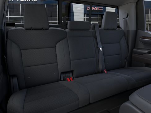 New 2026 GMC Sierra 1500 SLE image 17