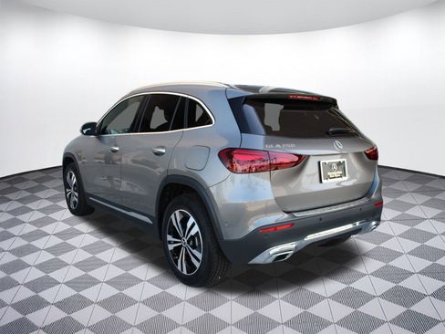 New 2026 Mercedes-Benz GLA 250 image 3