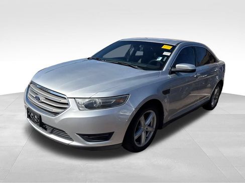 Used 2015 Ford Taurus SEL AWD/4WD image 4