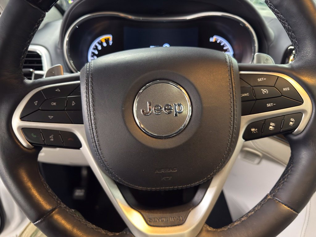 Used 2021 Jeep Grand Cherokee Summit AWD/4WD image 46