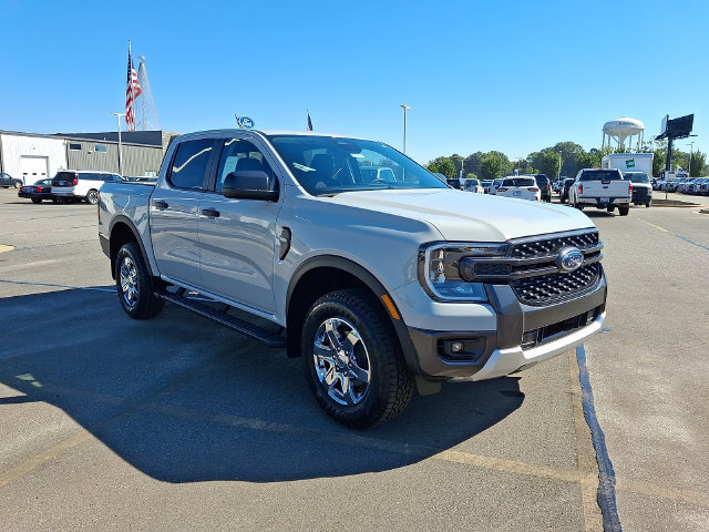 New 2026 Ford Ranger XLT w/ Equipment Group 301A High AWD/4WD image 2