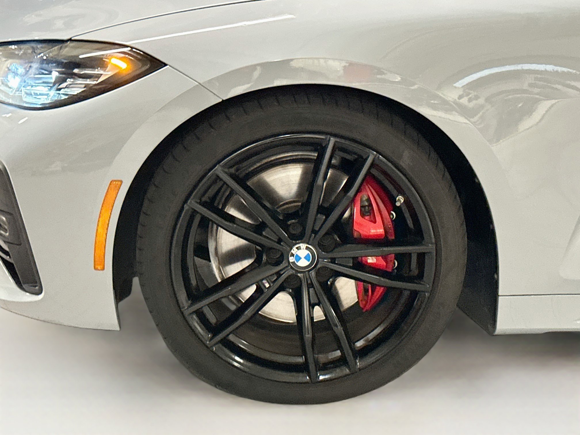 Certified 2024 BMW 430i Convertible w/ M Sport Package RWD image 30