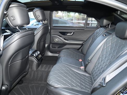 Used 2022 Mercedes-Benz S 580 4MATIC Sedan image 34