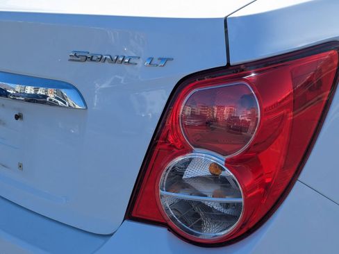 Used 2012 Chevrolet Sonic LT image 5
