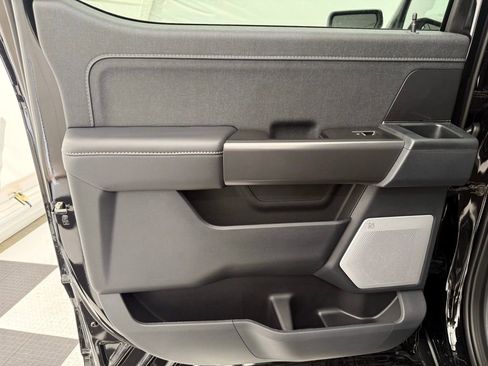 New 2025 Ford F150 Lariat w/ Equipment Group 502A High image 16