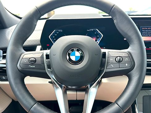 New 2026 BMW X2 xDrive28i w/ Technology Package AWD/4WD image 18
