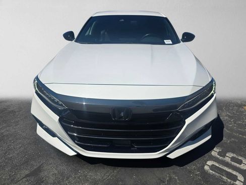 Used 2021 Honda Accord Sport image 8