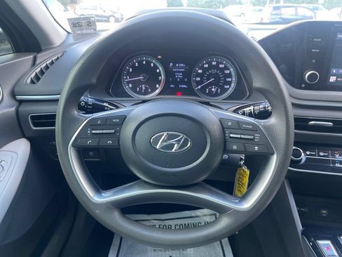 Used 2023 Hyundai Sonata SE FWD image 22
