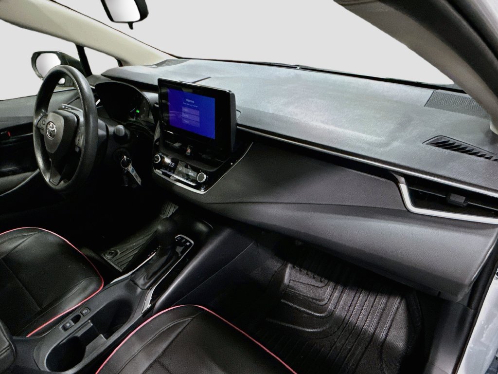 Used 2013 Toyota Corolla LE FWD image 38