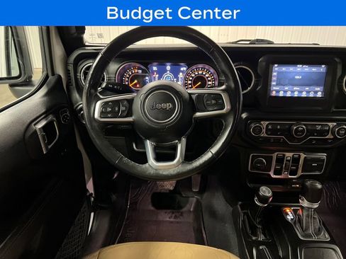Used 2018 Jeep Wrangler Unlimited Sahara w/ Cold Weather Group AWD/4WD image 18