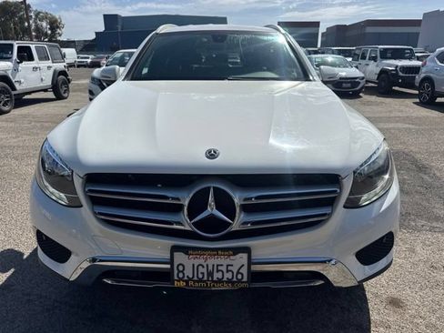 Used 2019 Mercedes-Benz GLC 300 image 2