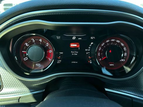 Used 2016 Dodge Challenger SRT Hellcat image 21